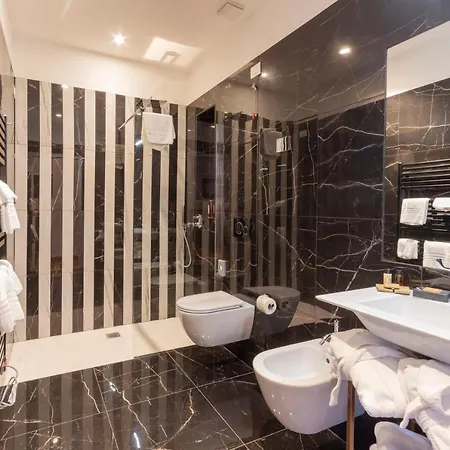 Alberti**** Hotel